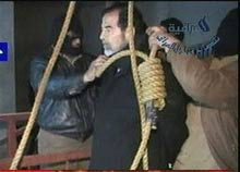 Video quay vụ tử hình Saddam phát tán trên Internet